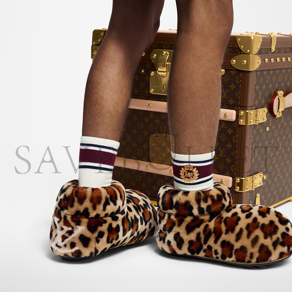 LOUIS VUITTON LV FOOTPRINT LOW BOOT 1ADESB LOUIS VUITTON LV FOOTPRINT LOW BOOT 1ADESB